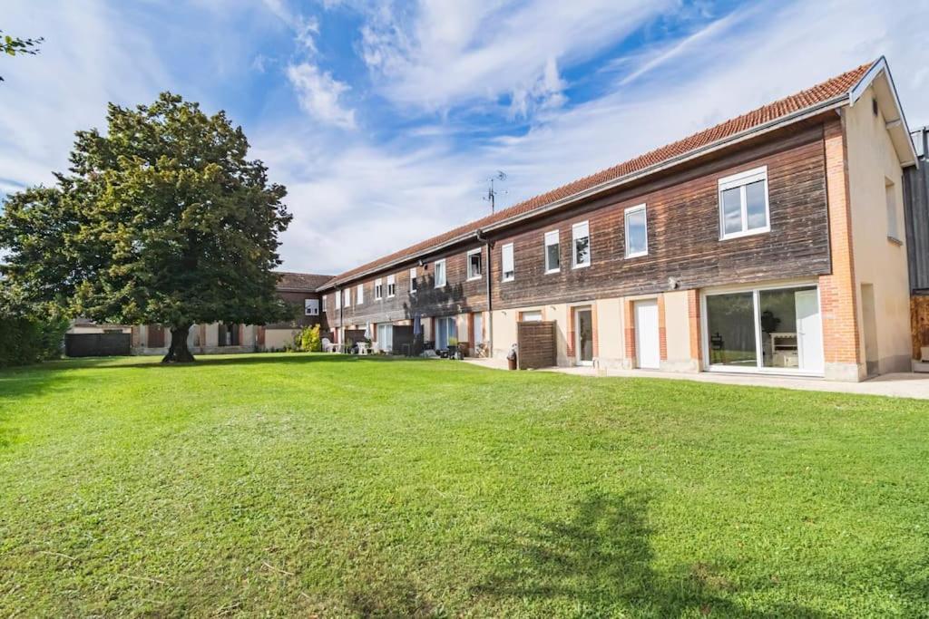 Апартаменты Logis Du Lys Boult-sur-Suippe Экстерьер фото
